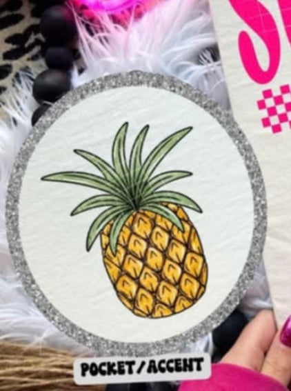 Pineapple pocket (Linda) 106656 DTF transfer