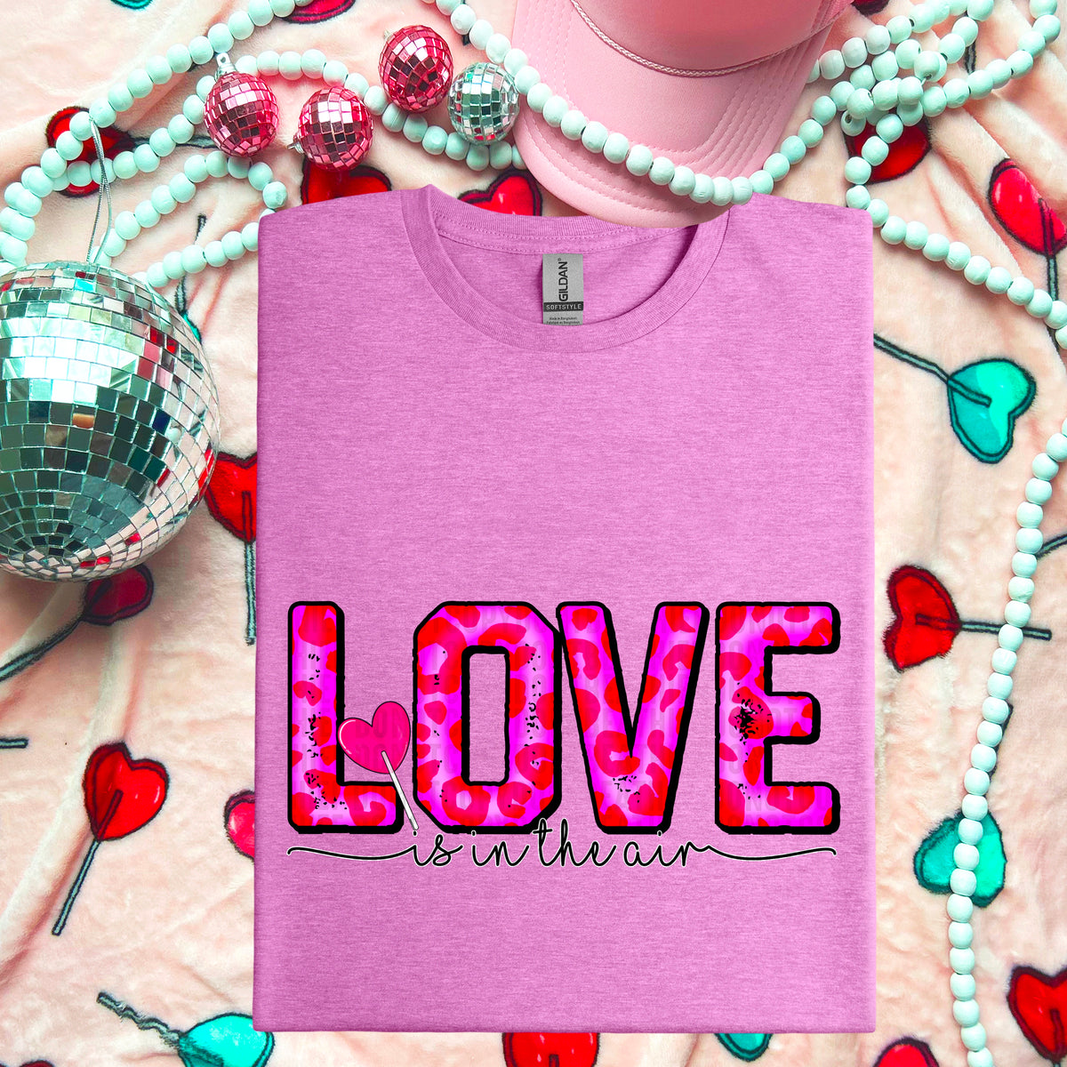 Love is in the air 103756 DTF transfer