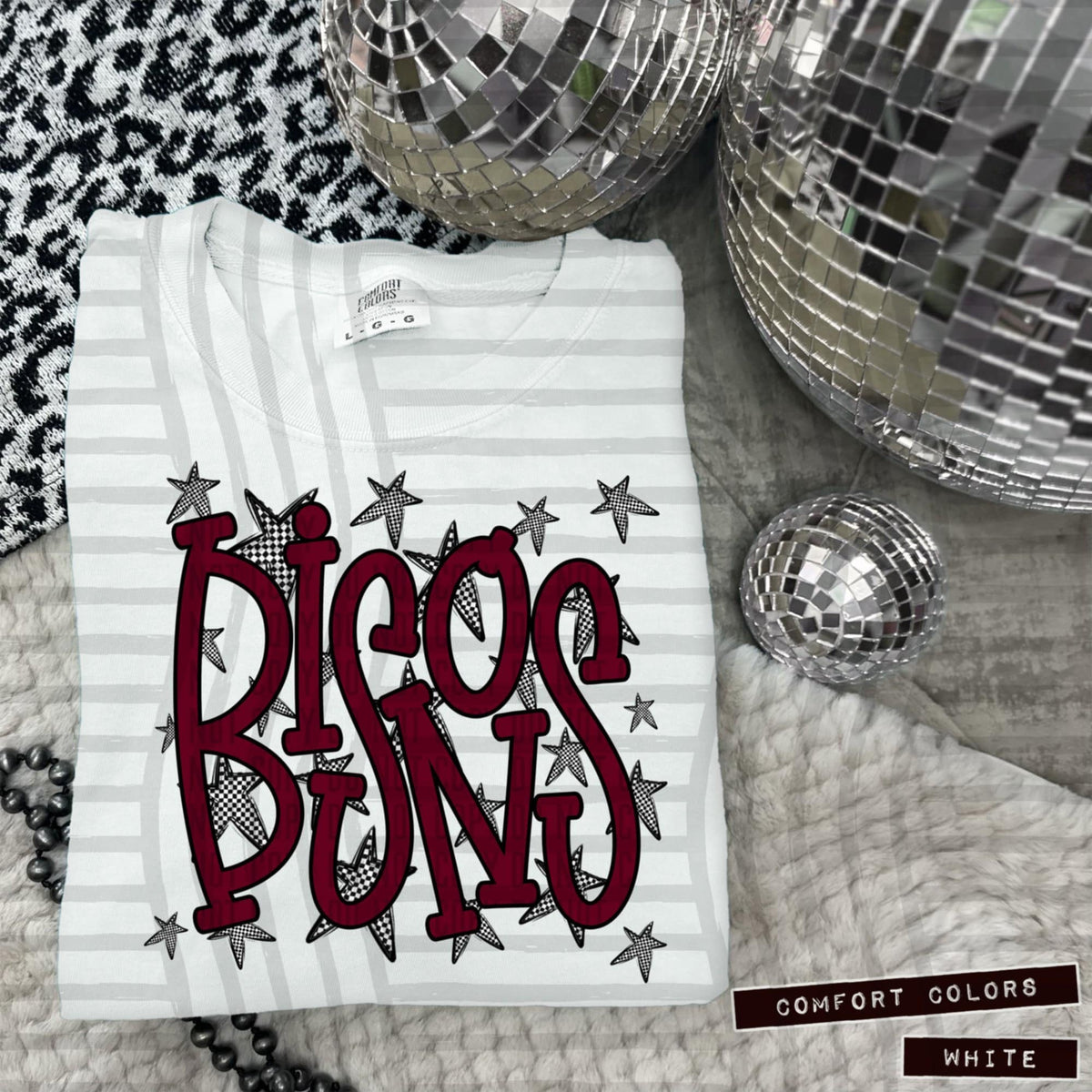 Maroon Staggered Mascots (Caplinger)