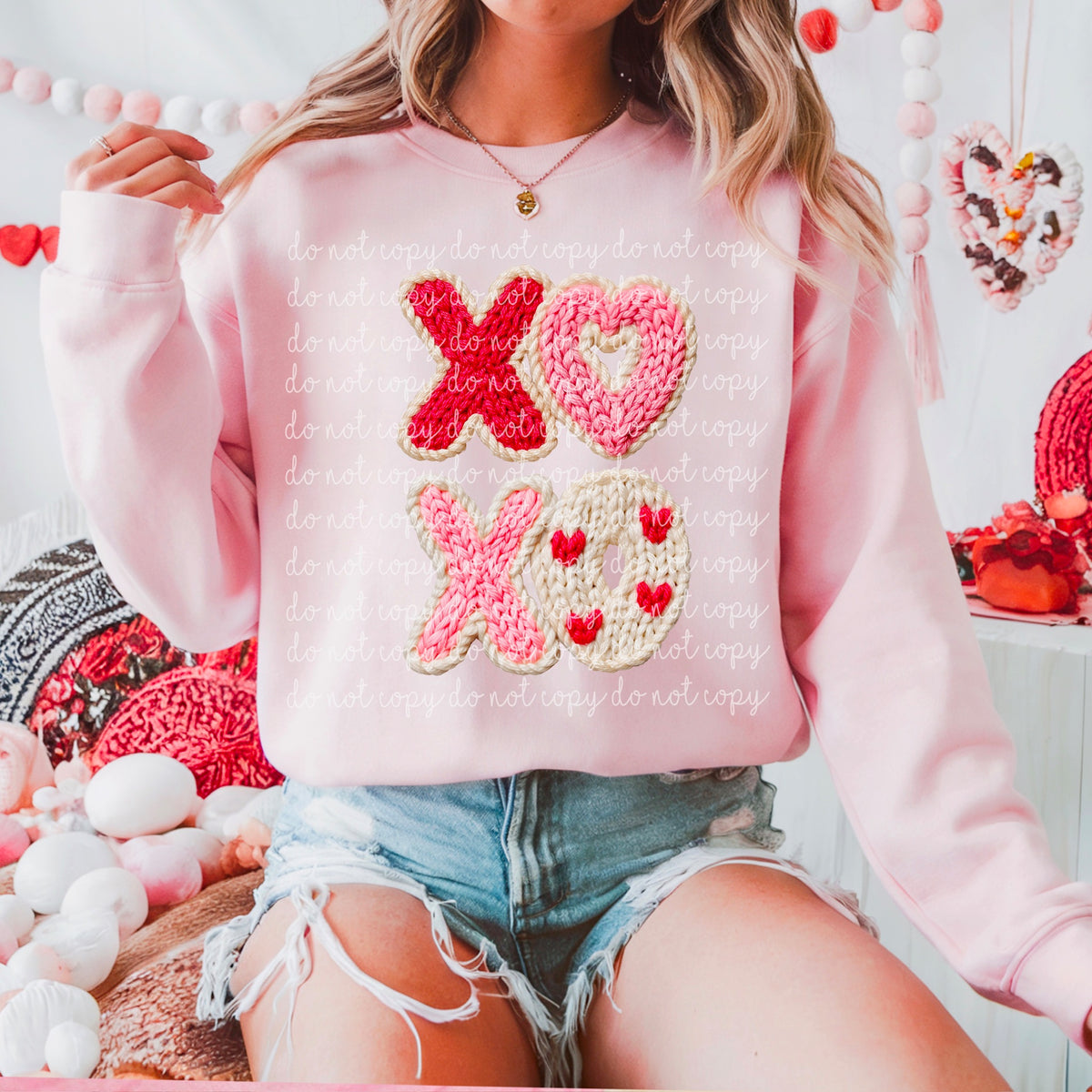 Faux Yarn xoxo pink red and white 116771 DTF transfer