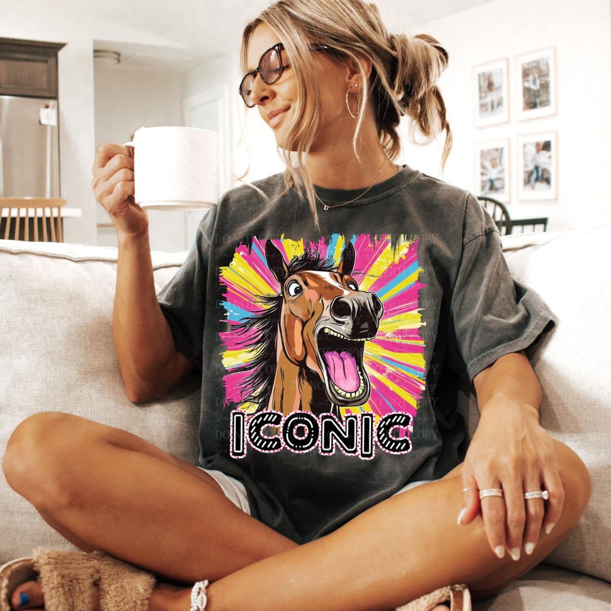 Iconic horse (TTD) 95847 DTF transfer