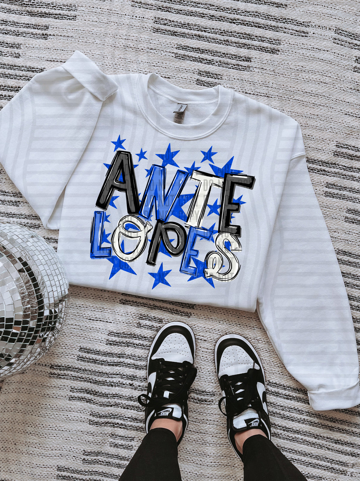 antelopes black and blue with blue stars (caplinger) DTF Transfer