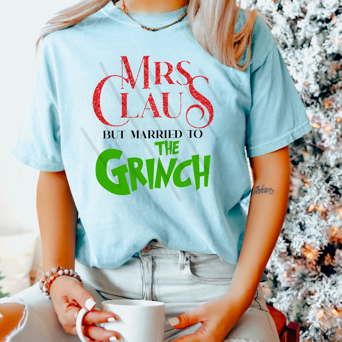 Mrs Claus married to the green guy 113921 DTF transfer
