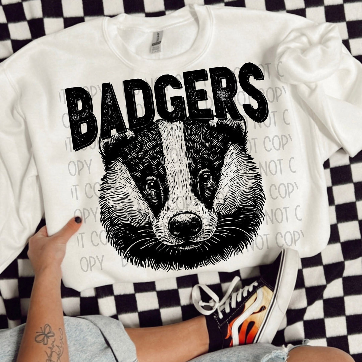 Badgers black/white outline DTF transfer