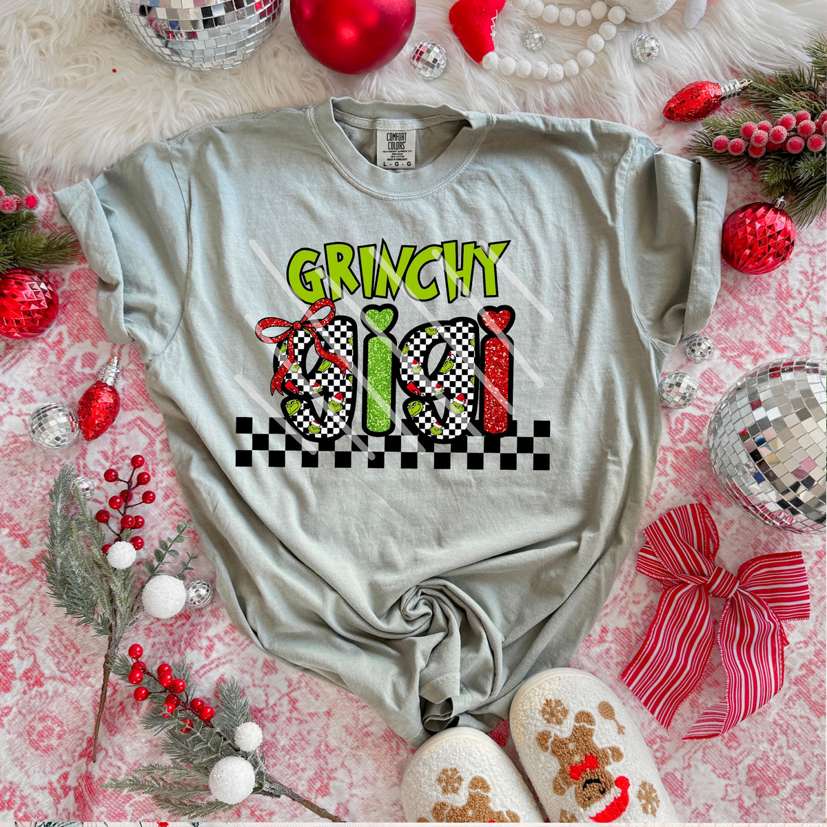 Greeny Gigi with bow (green on top) (MZ) 113621 DTF transfer