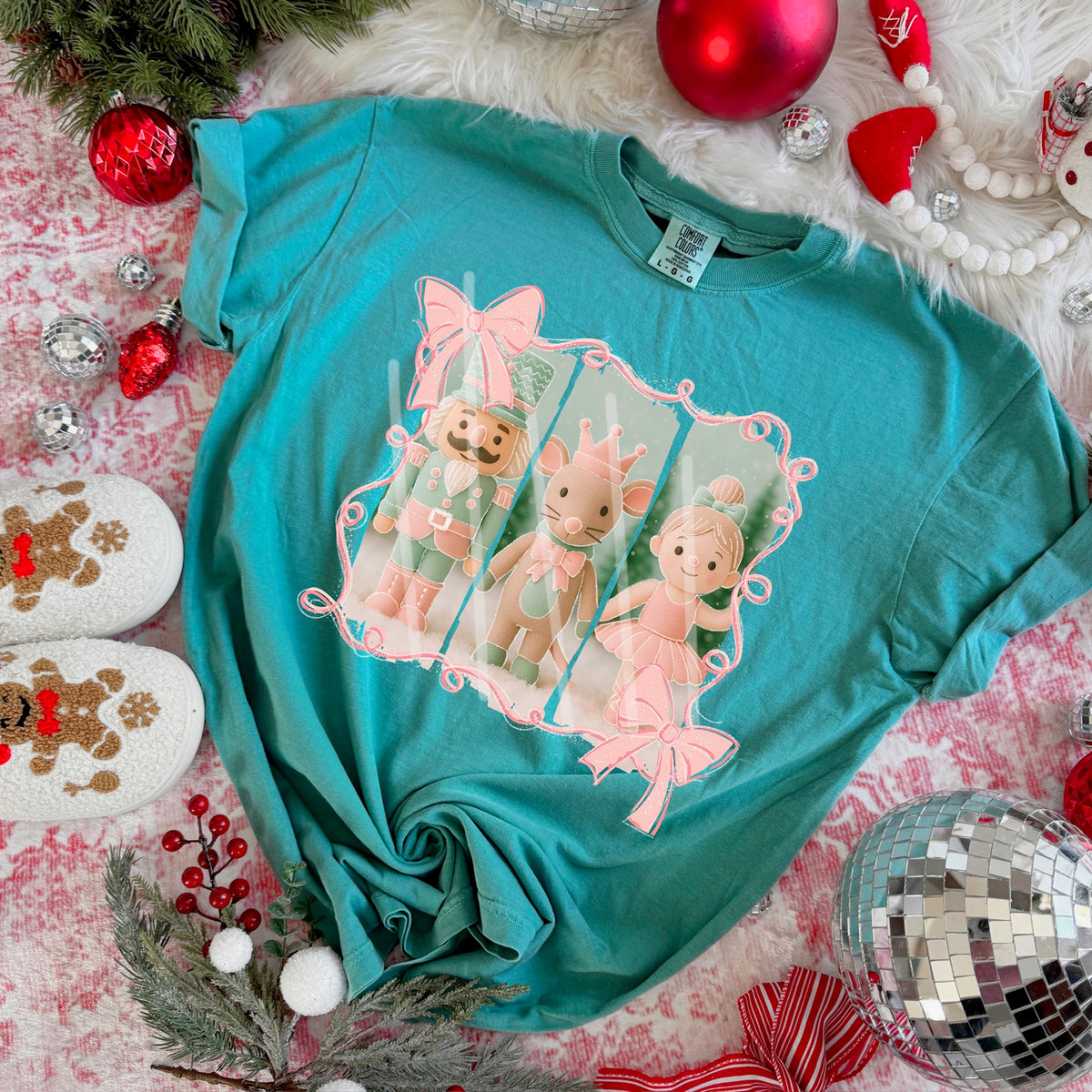 Reindeer Nutcracker and Fairy Pink Bow Frame (MZ) 113864 DTF Transfer