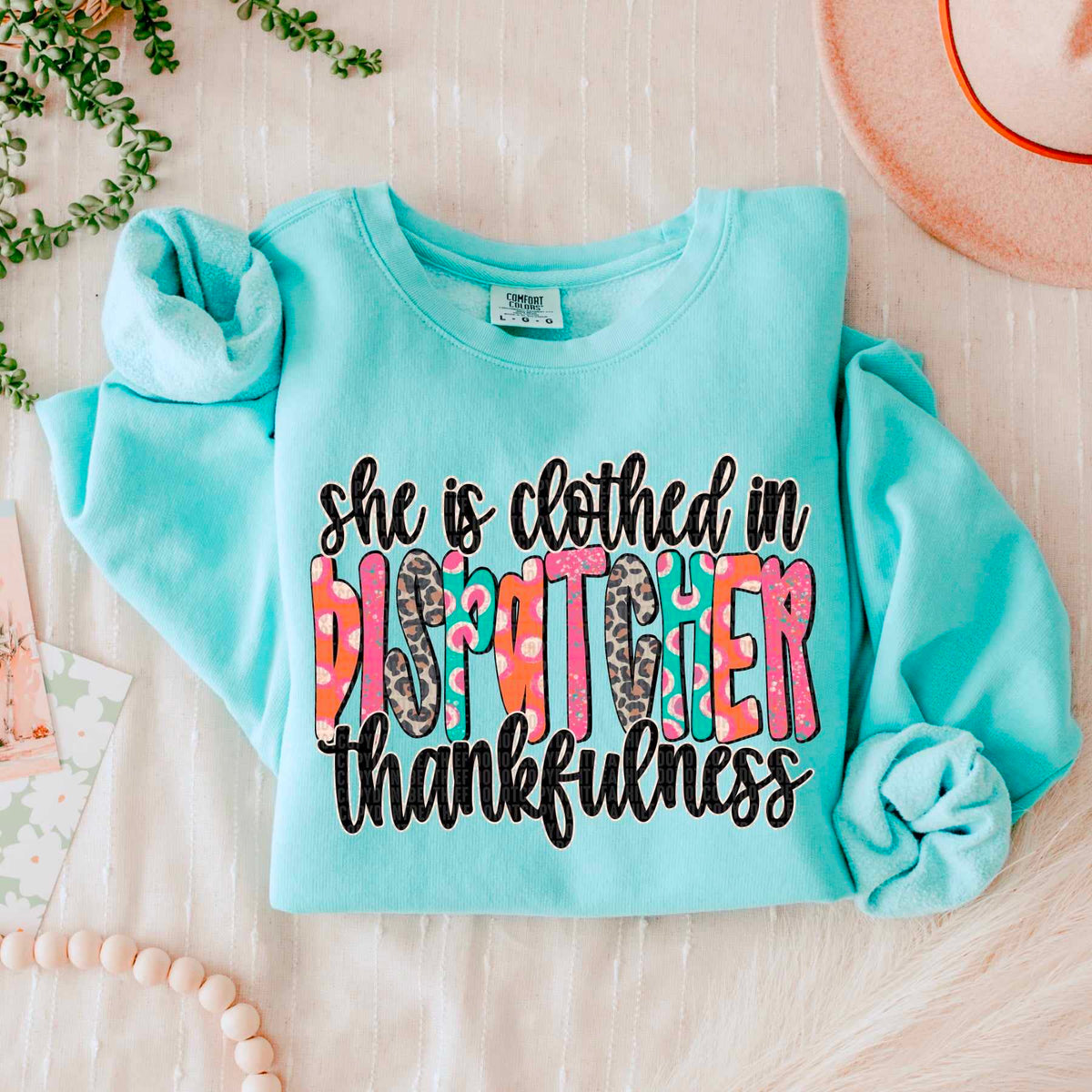 She is clothed in thankfulness dispatcher 53547 DTF transfer