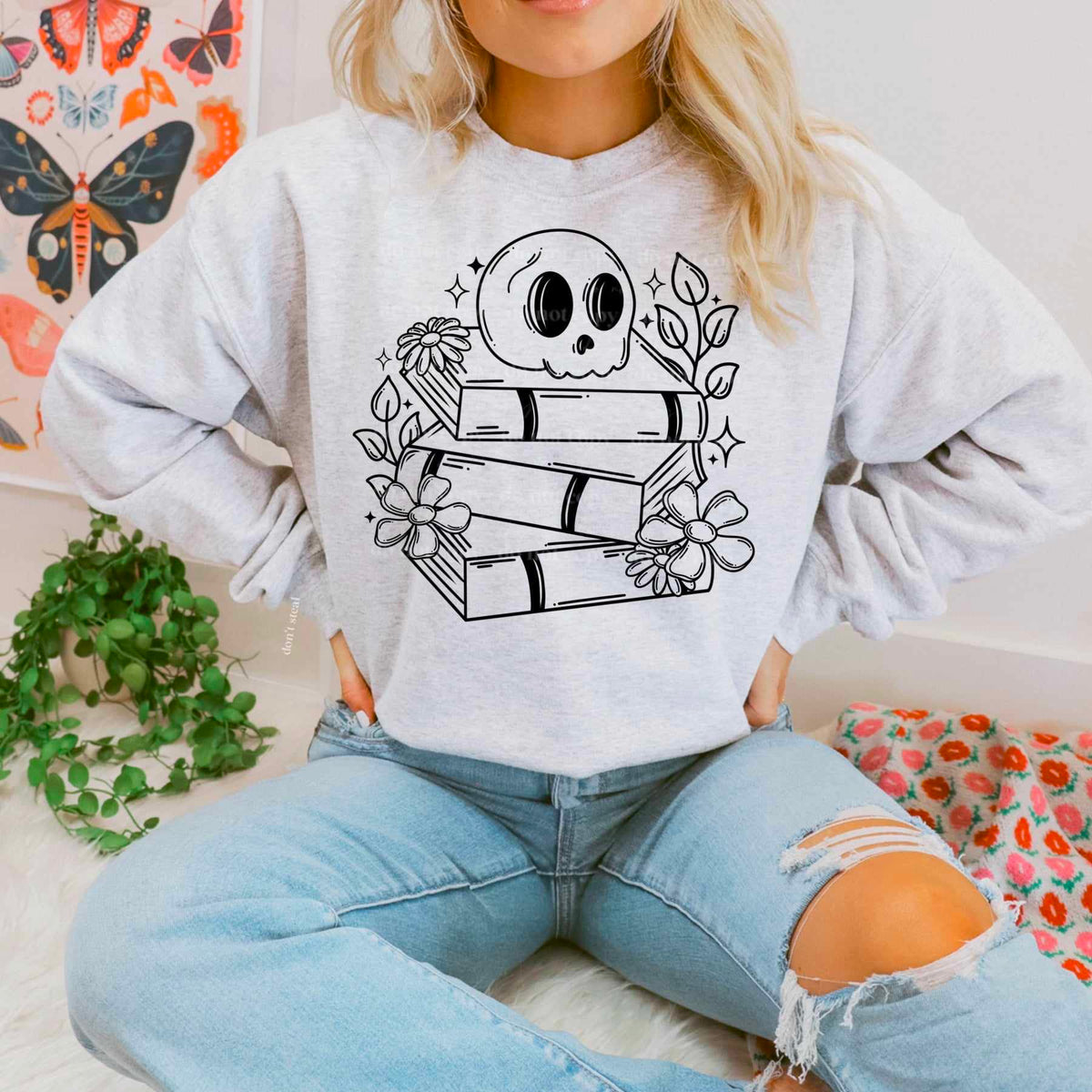 Skull with books black outline (CSC) 55547 DTF transfer