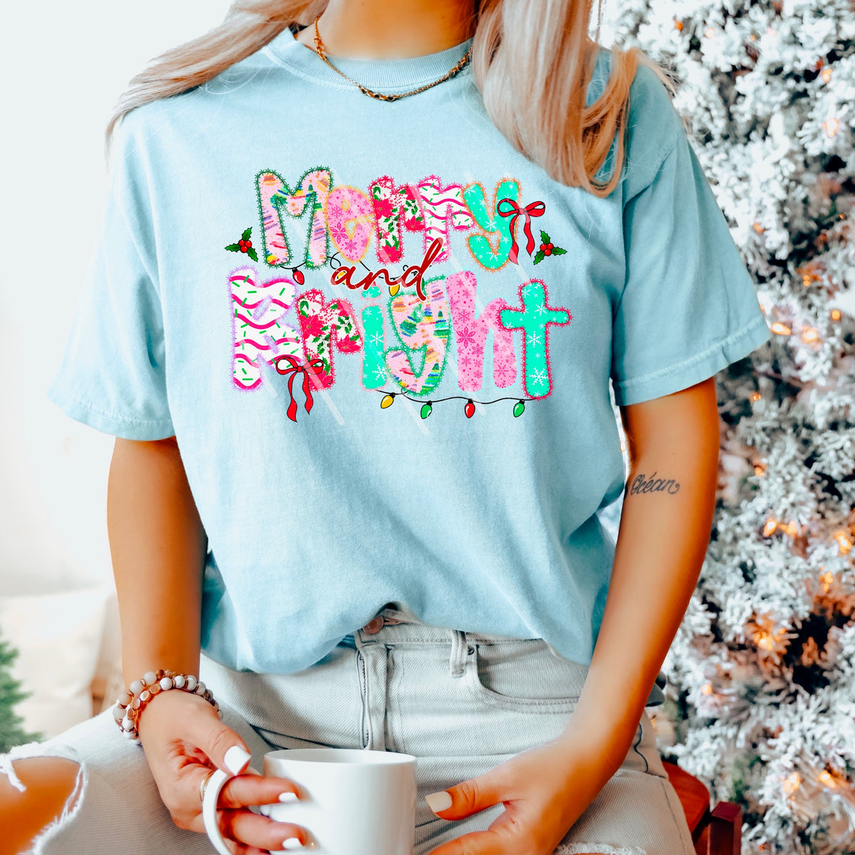 Merry and Bright with red bows and lights 113667 DTF Transfer