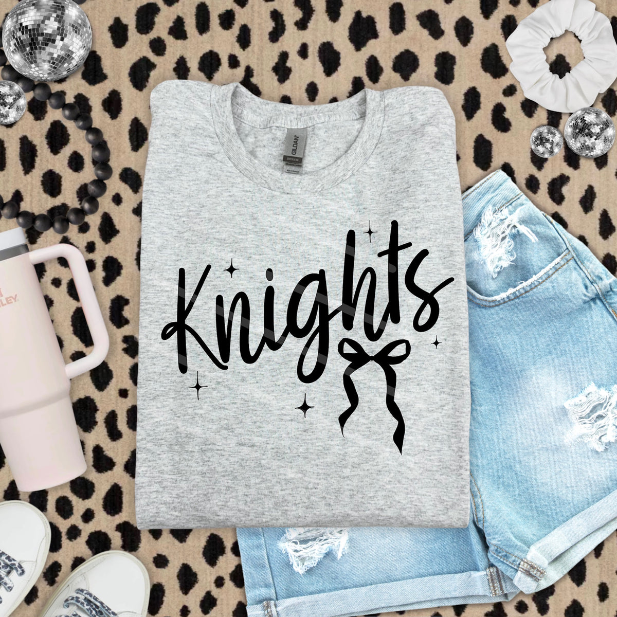 Knights Mascot with Black Bow scarlow 110227 DTF transfer