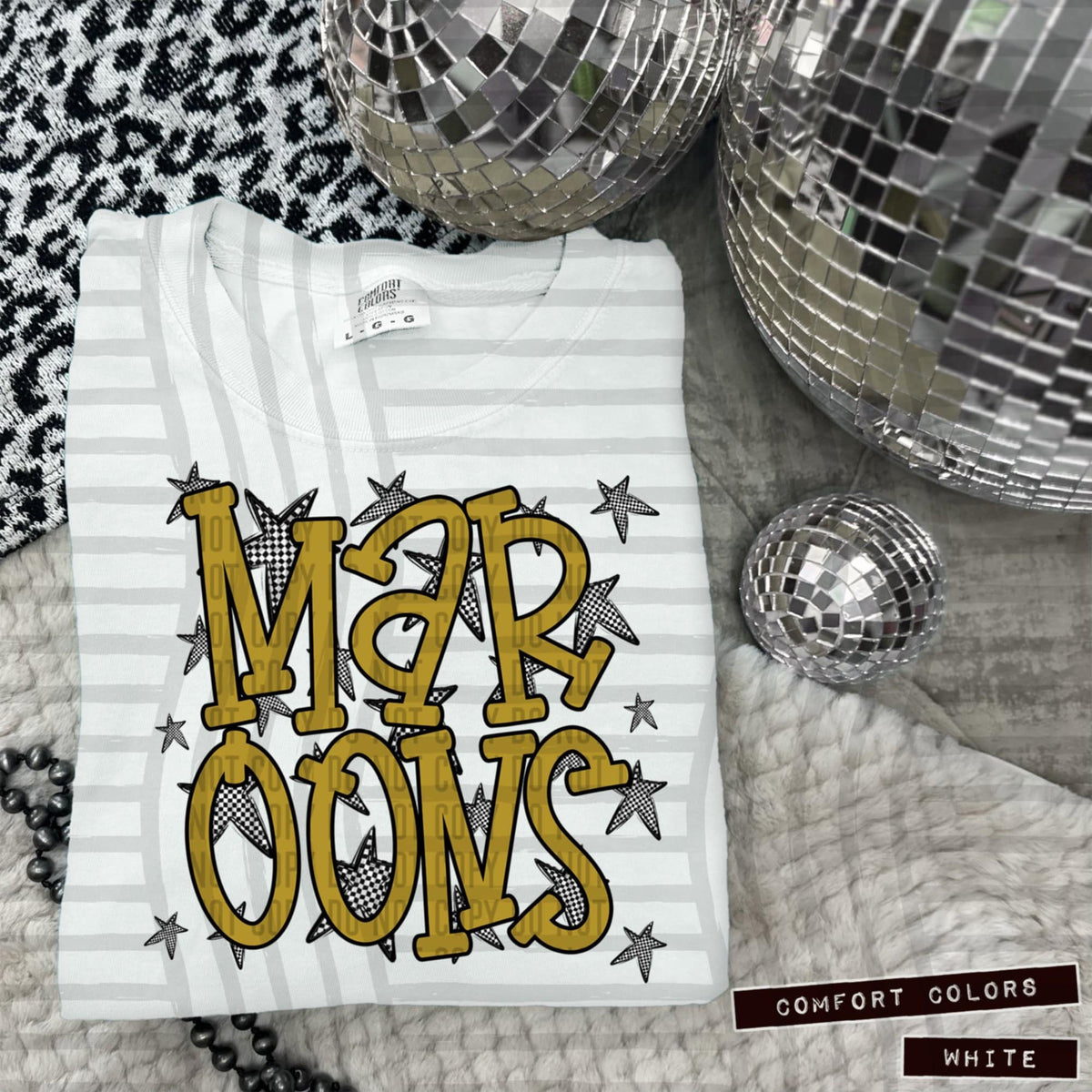 Gold Staggered Mascots (Caplinger)