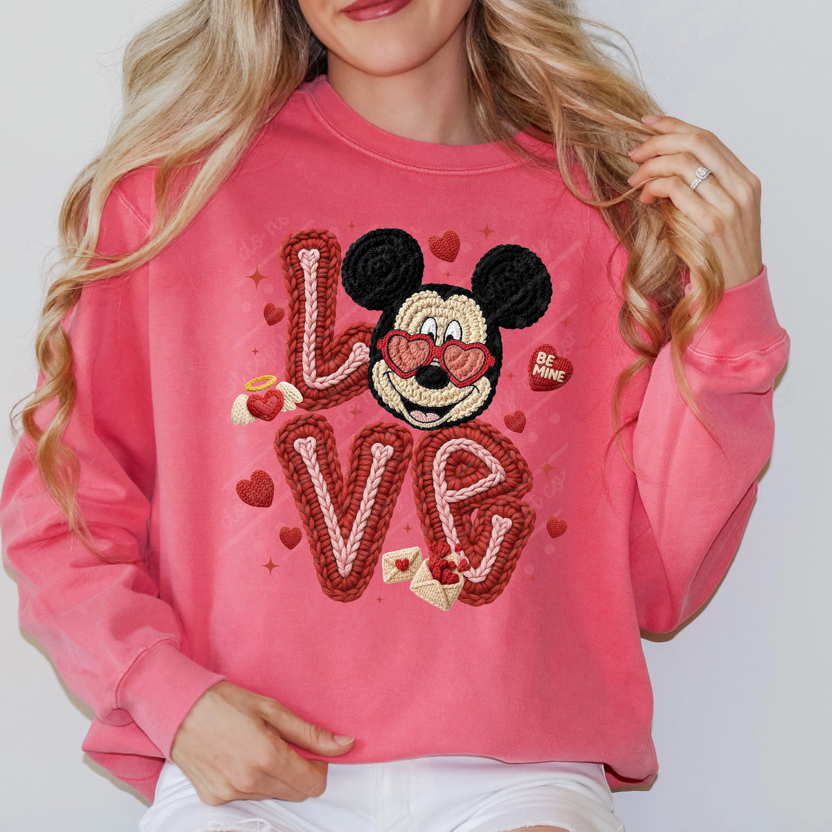 Love Faux yarn boy mouse DTF transfer