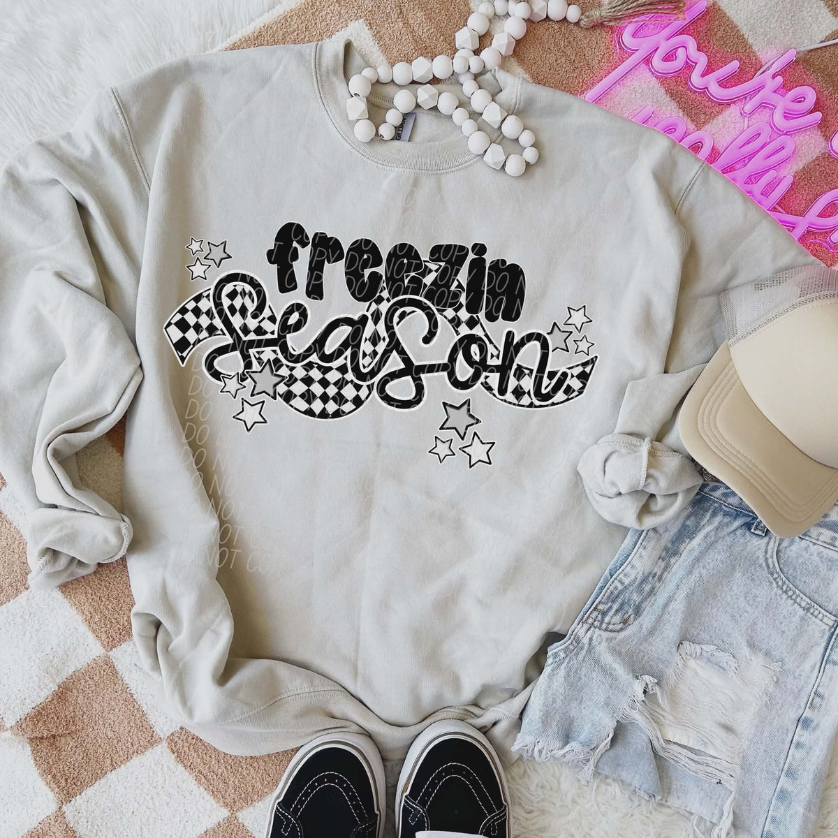 Freezing season wavy checker (city) DTF Transfer