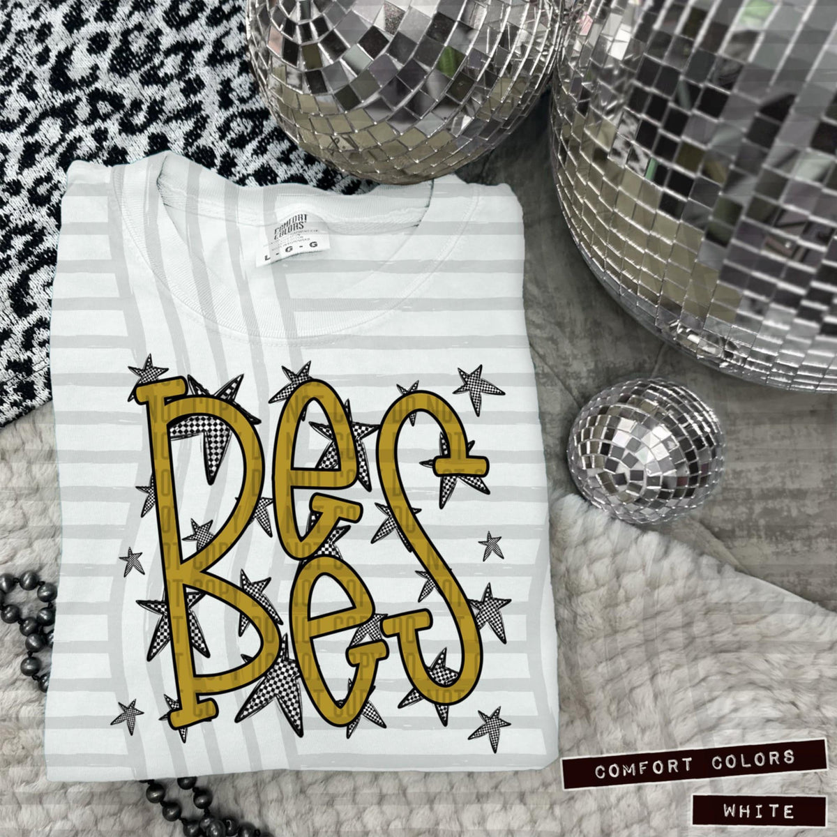 Gold Staggered Mascots (Caplinger)