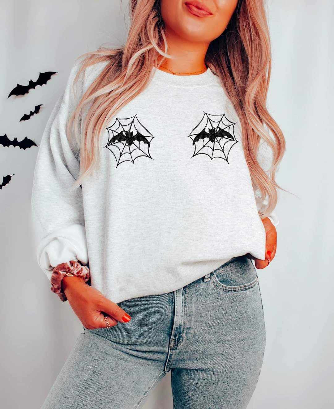 Bat breasts 53682 DTF transfer
