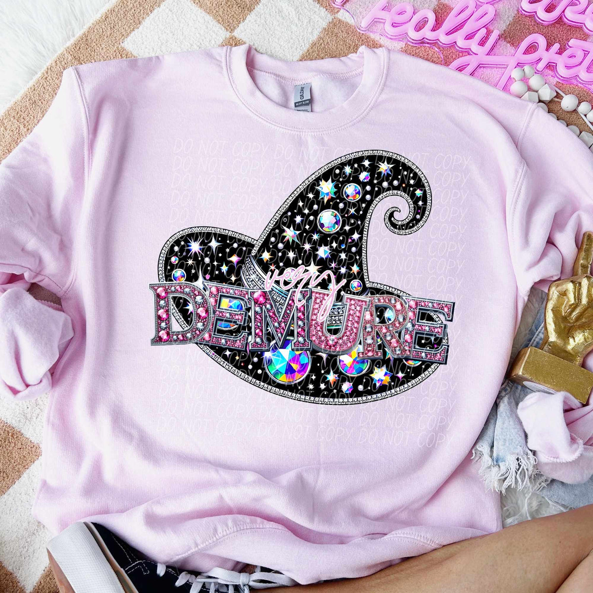 Demure witch hat 55718 DTF transfer