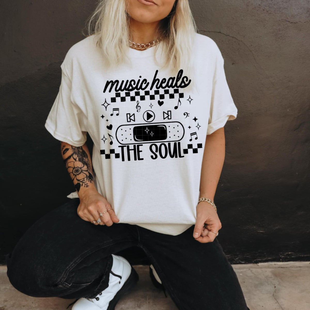 Music heals the soul black (CSC) 92326 DTF transfer