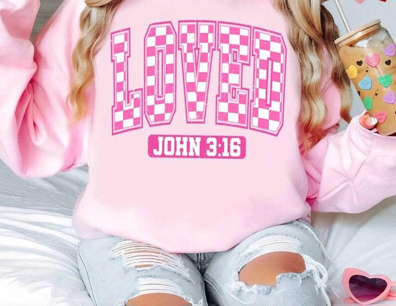 Love pink checkered 75930 DTF transfer