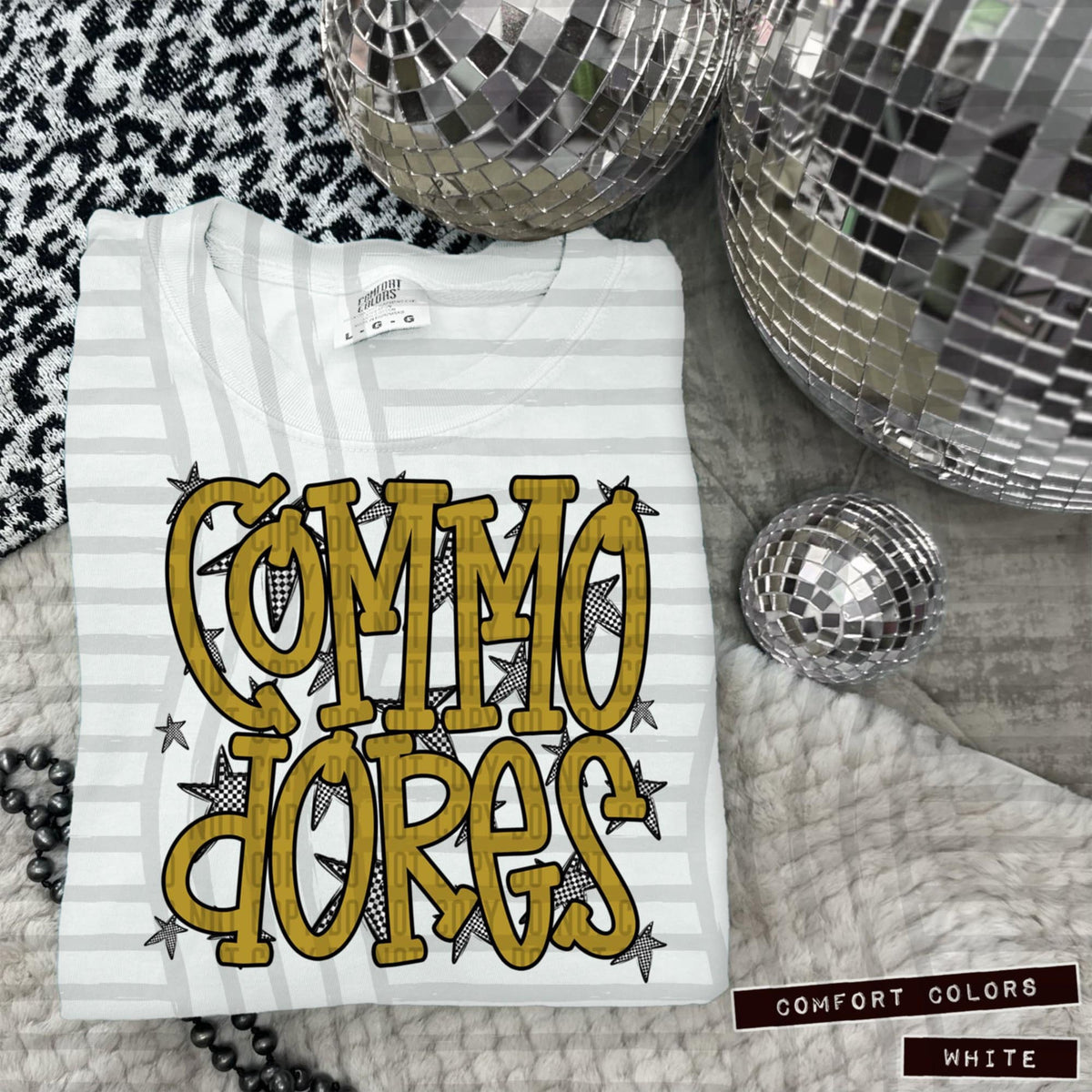 Gold Staggered Mascots (Caplinger)