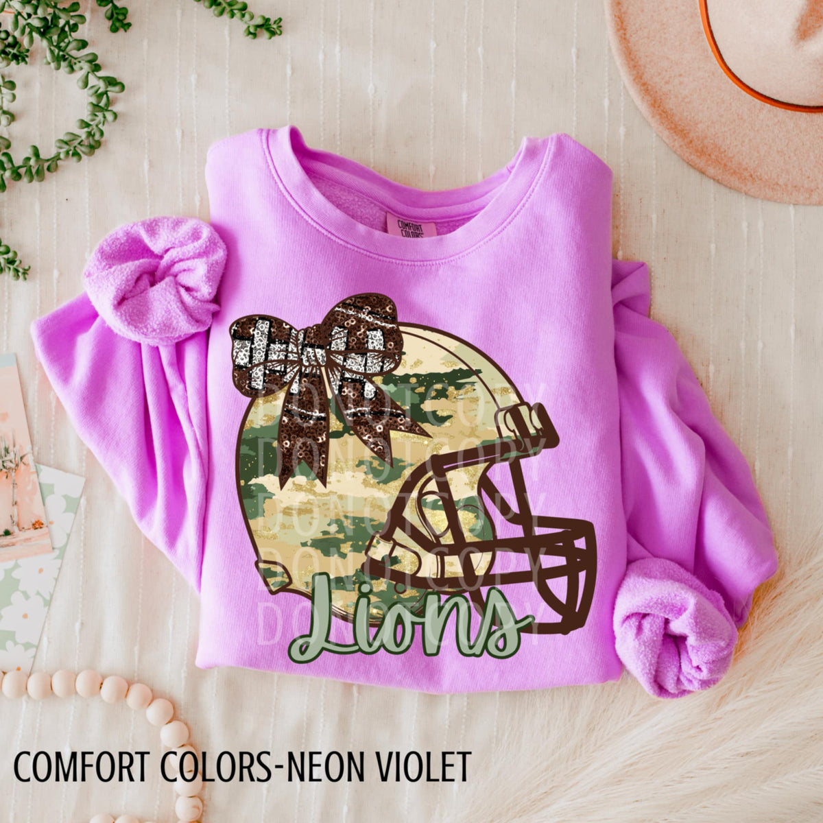 Lions Camo Football Helmet with Bow (csg) DTF transfer