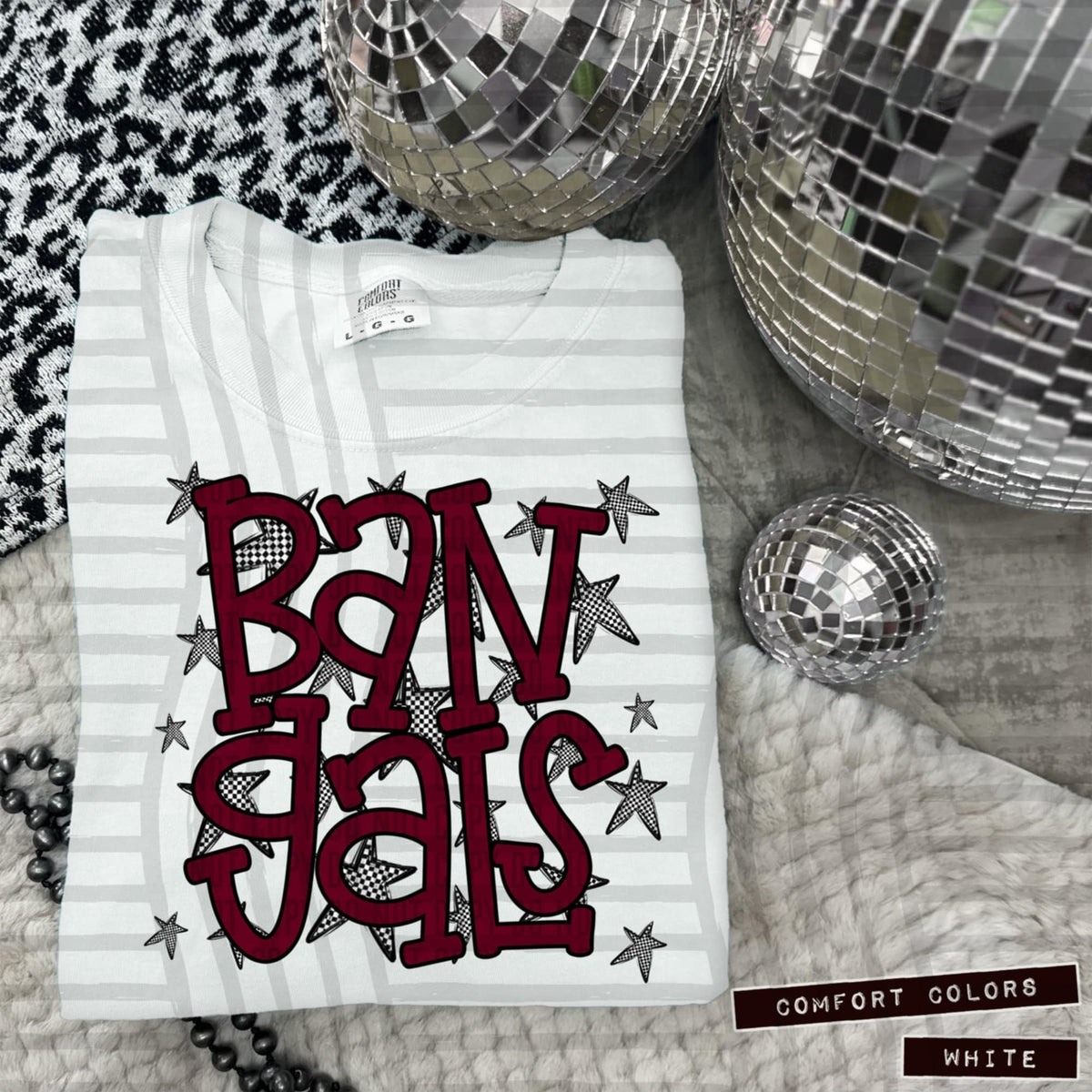 Maroon Staggered Mascots (Caplinger)