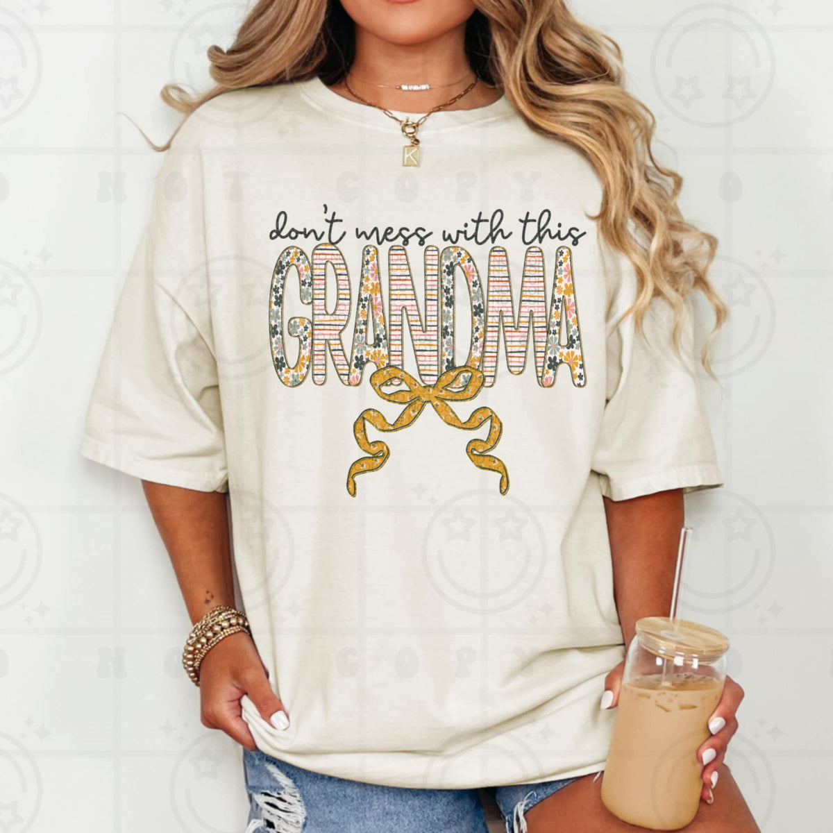 Don’t mess with this grandma yellow bow (HW) 92394 DTF transfer