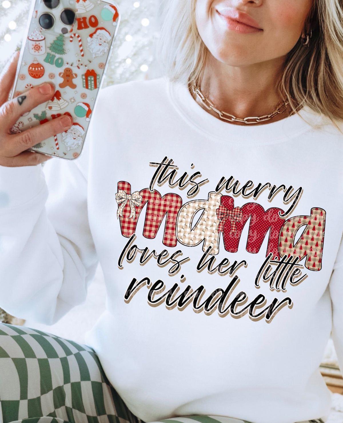 Mama loves her reindeers (DDD) DTF transfer