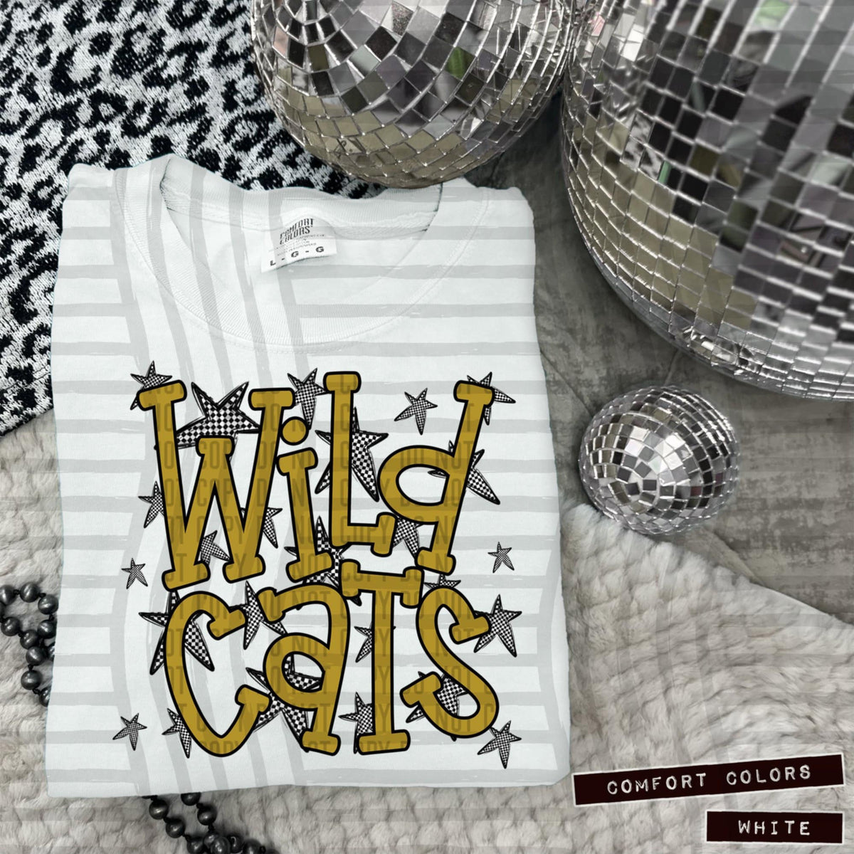 Gold Staggered Mascots (Caplinger)