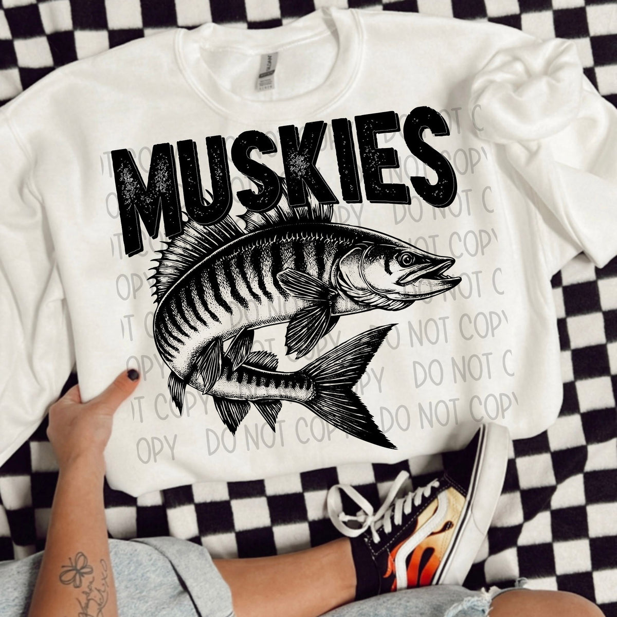 Muskies black/white outline DTF transfer