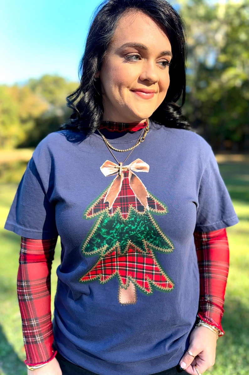 Red and green plaid tree 117240 DTF Transfer