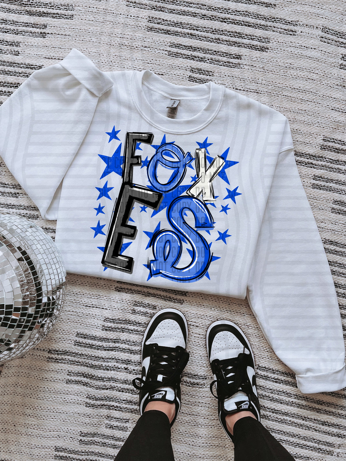 foxes black and blue with blue stars (caplinger) DTF Transfer