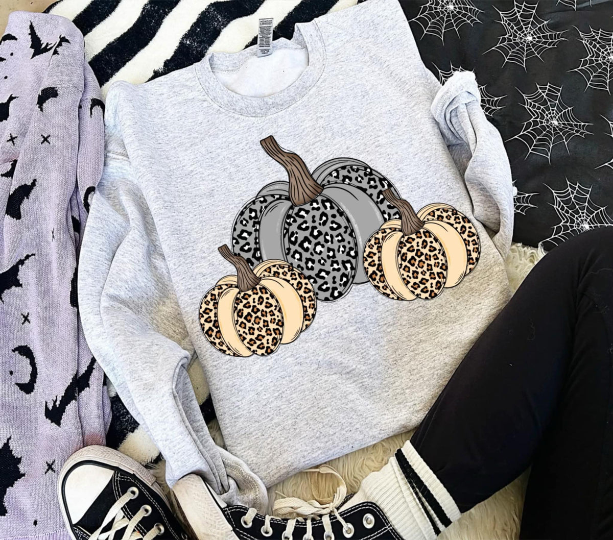 Trio Leopard pumpkins black center  (Linda) 107855 DTF transfer