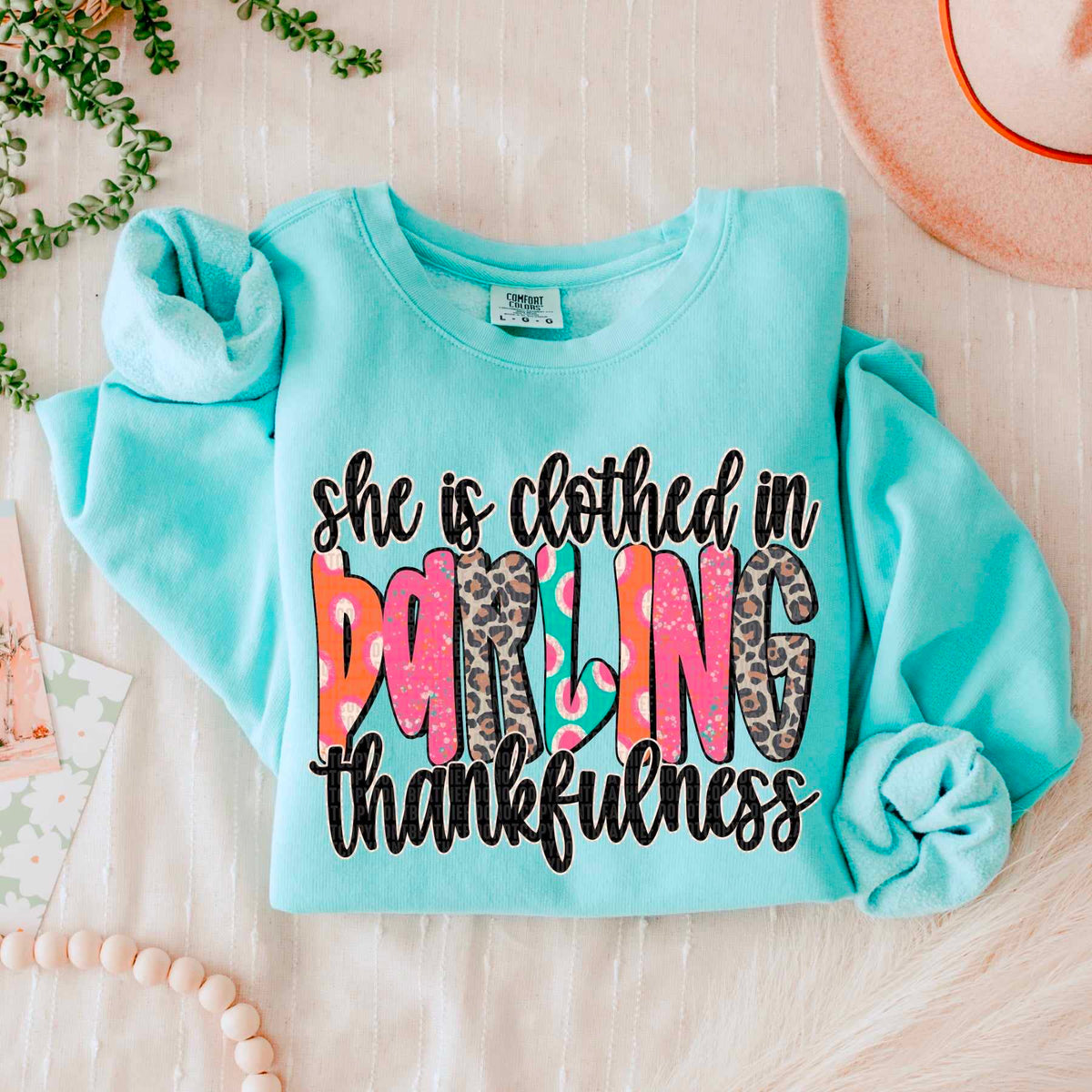 She is clothed in thankfulness darling 53359 DTF transfers