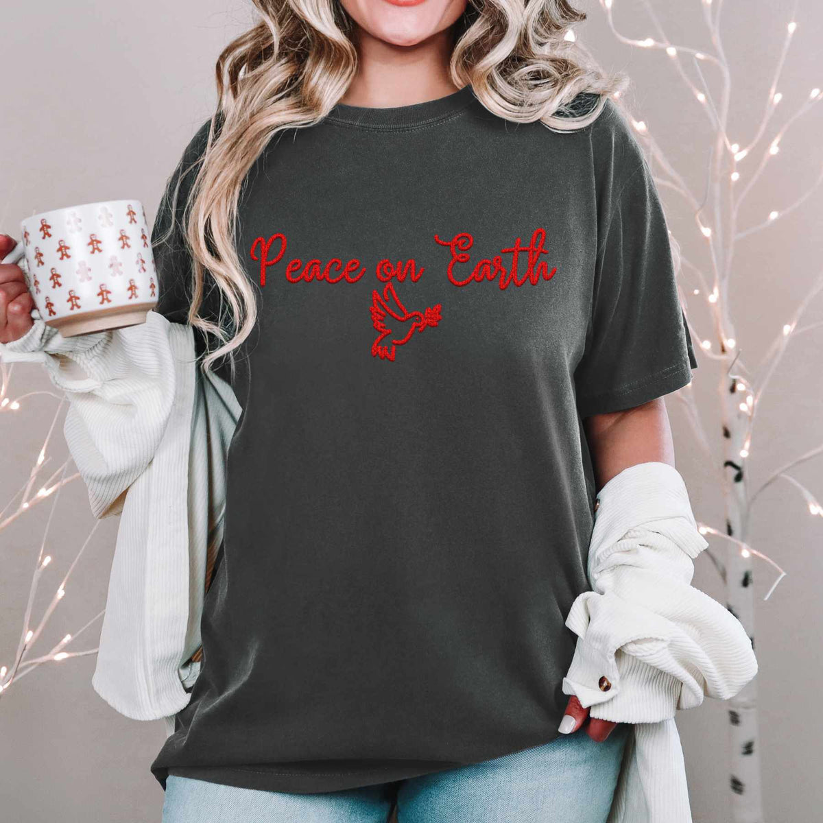 Peace on earth red embroidery (HW) 67111 DTF transfer