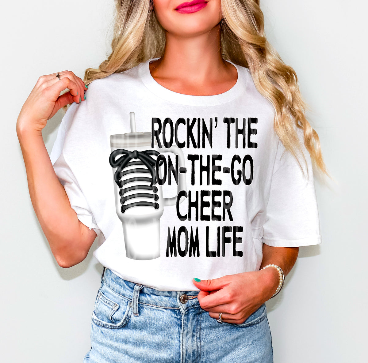 Rockin the on-the-go cheer mom life (DD) 96655 DTF transfer
