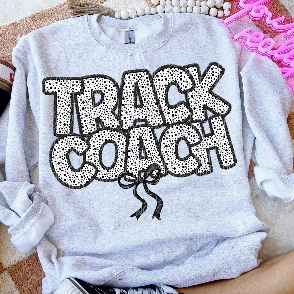 Track coach dot filled (CITY) 82292 DTF transfer