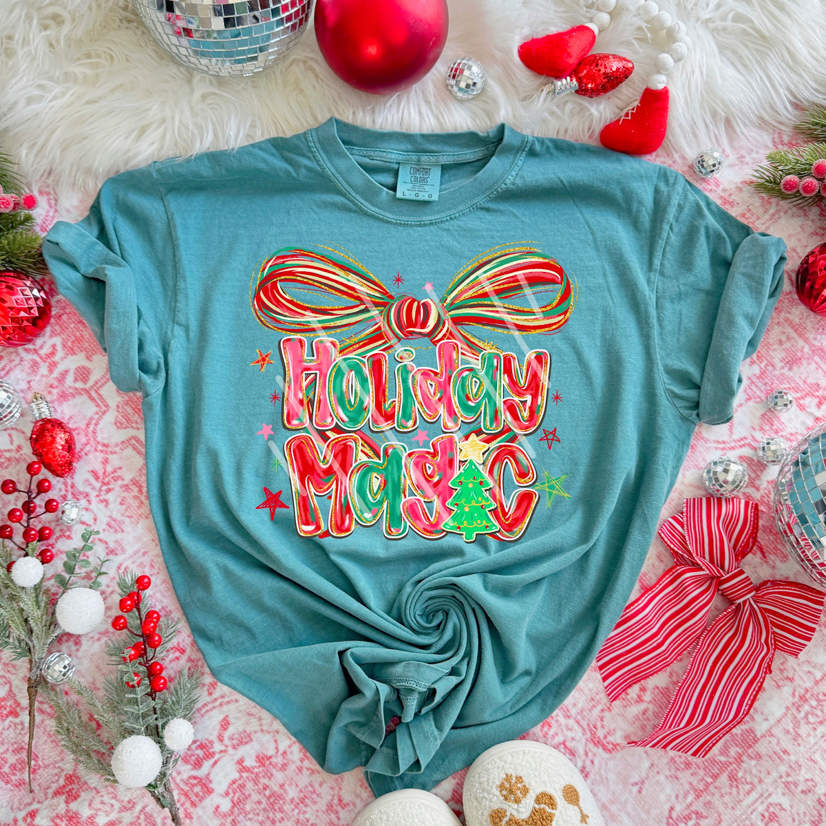 Holiday Magic pink green red bow 113689 DTF Transfer