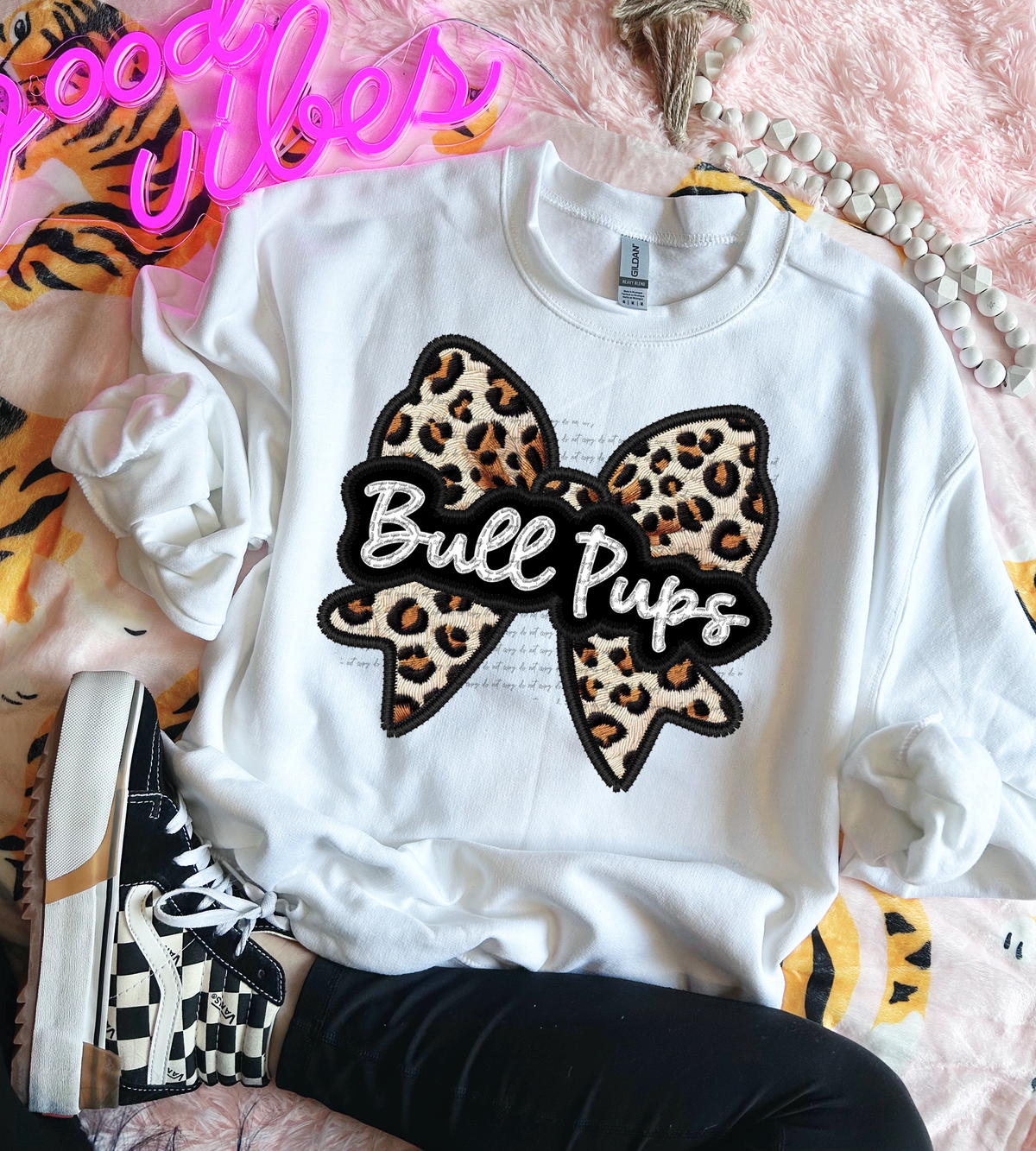 Bullpups Faux Embroidery Bow 30453 DTF transfer