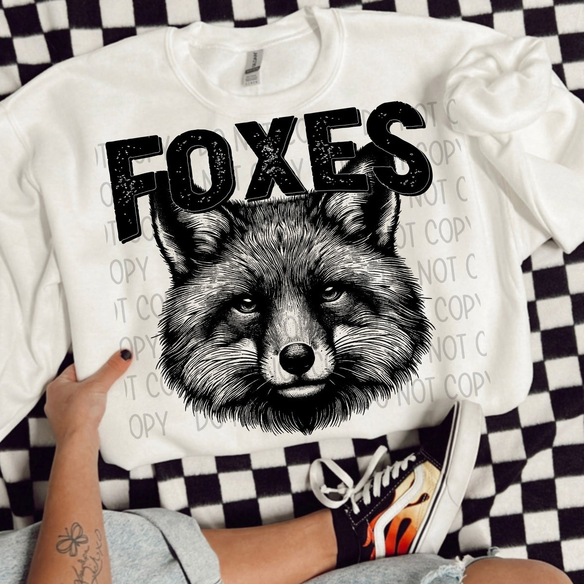 Foxes black/white outline DTF transfer