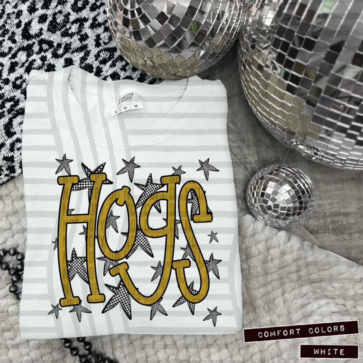 Gold Staggered Mascots (Caplinger)