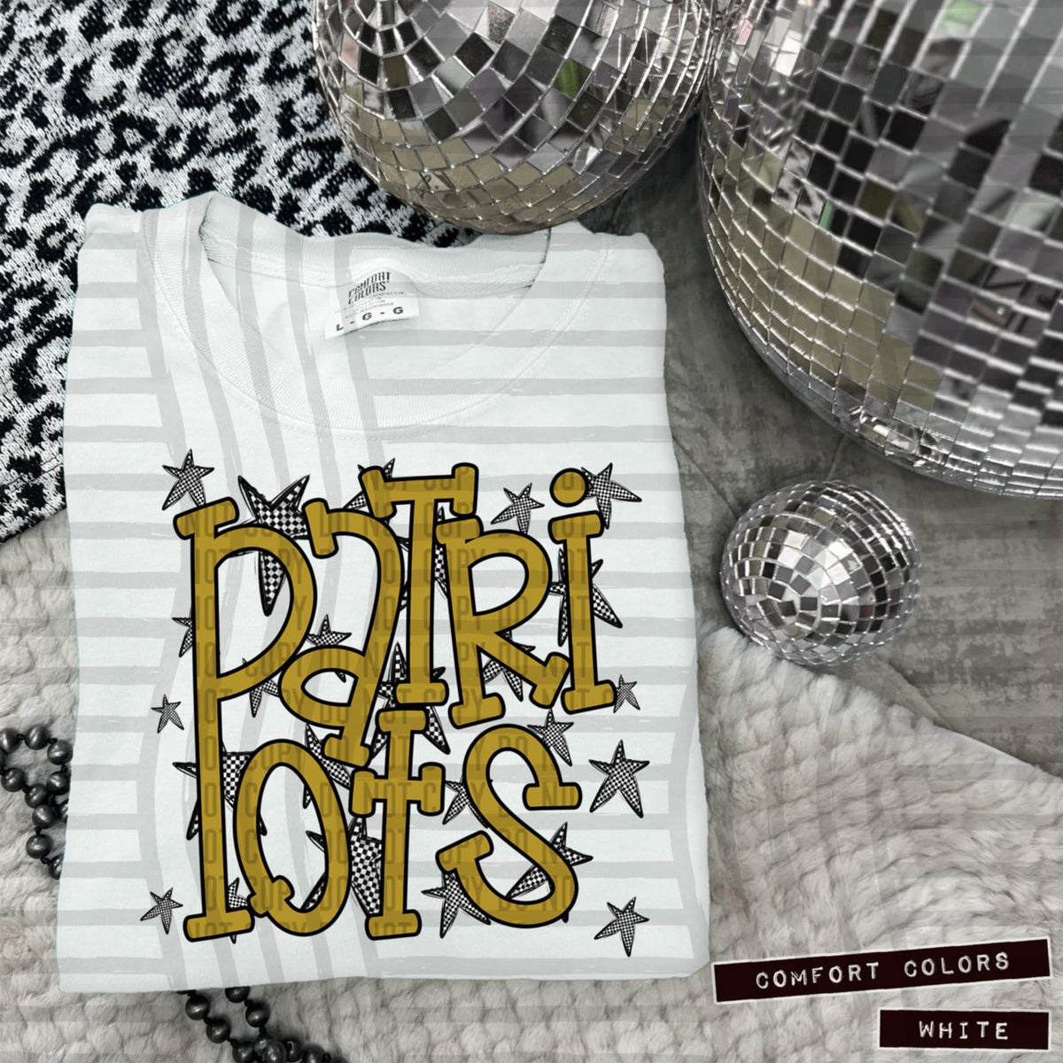 Gold Staggered Mascots (Caplinger)