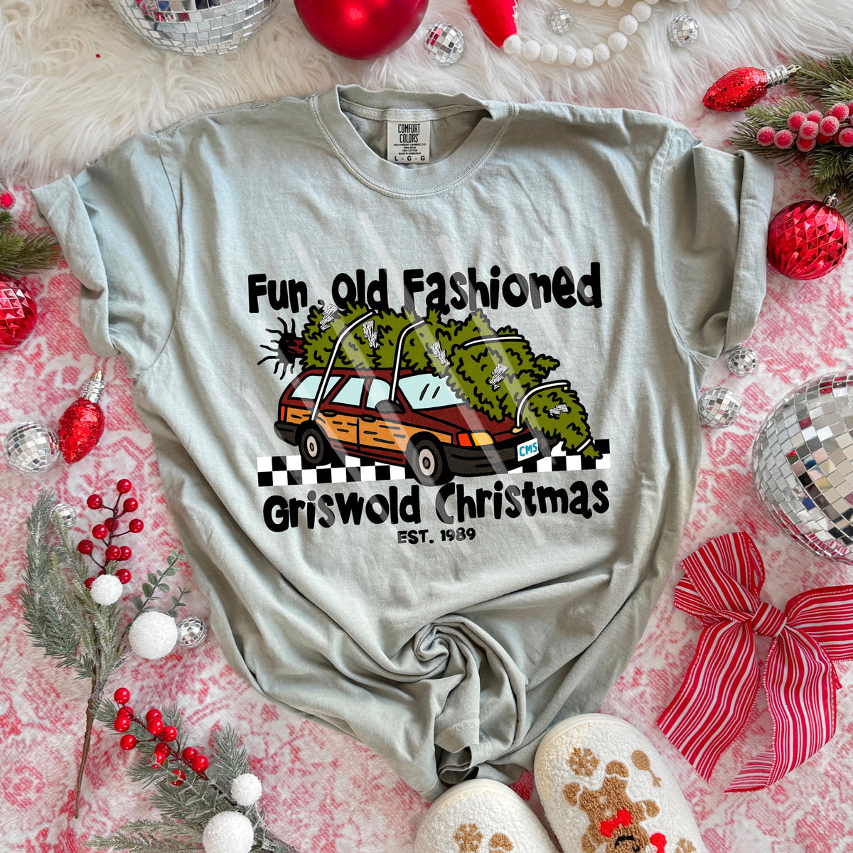 Old fashioned Christmas tree on car 113828 DTF transfer