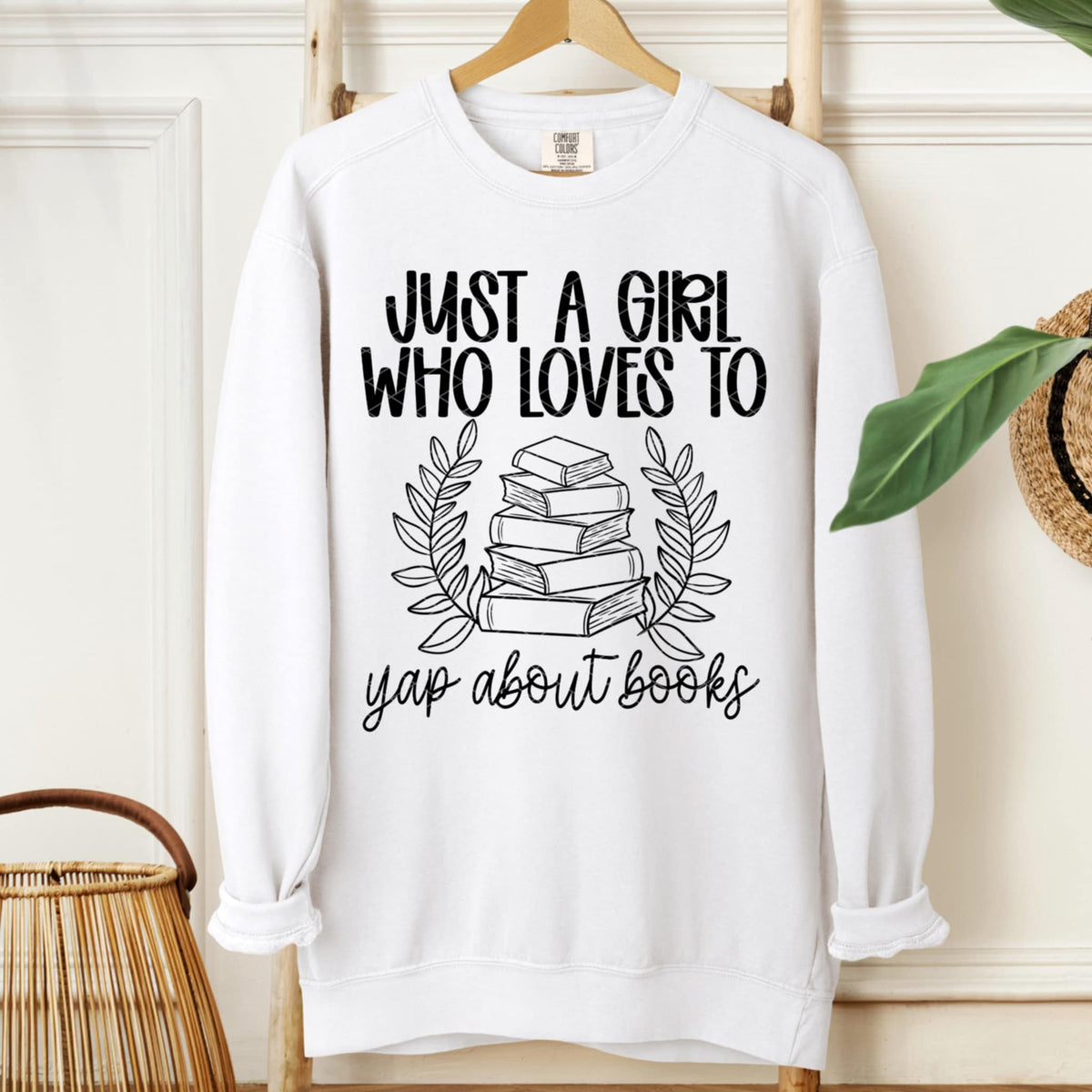 Just A Girl who Loves To yap about books BLACK (SDD) DTF Transfer