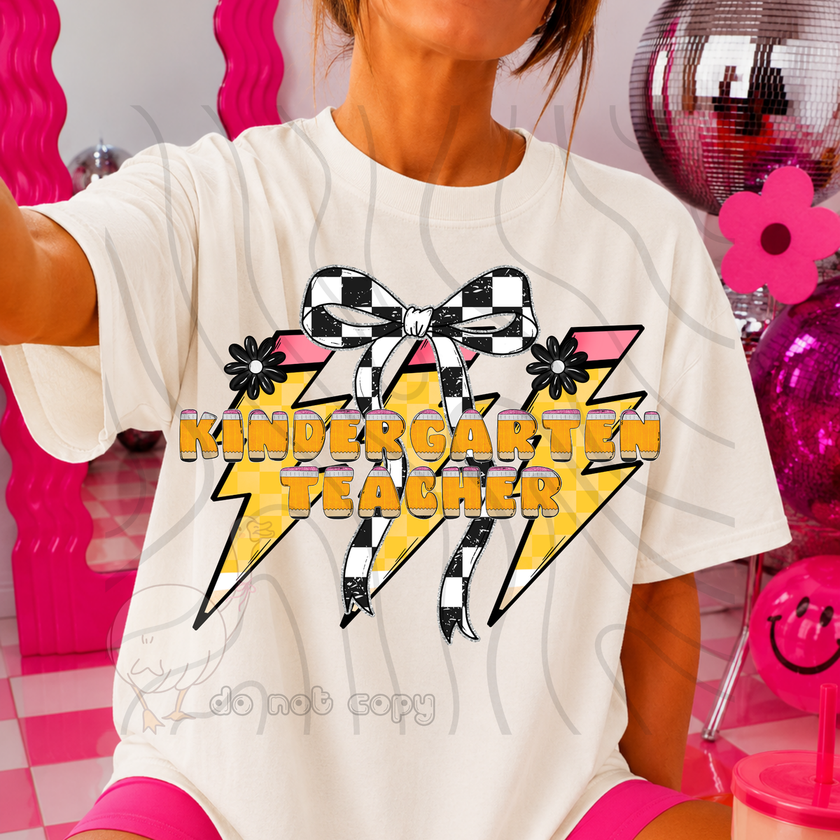 kindergarten teacher 73 lightening bolt black/white bow occupation (dkdbk) DTF transfer