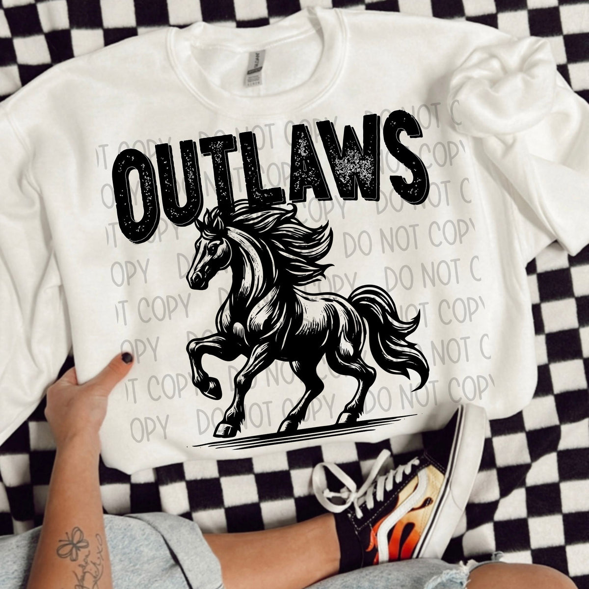 Outlaws black/white outline DTF transfer