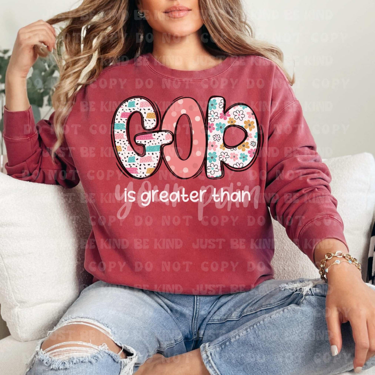 God is greater than your pain color and white (VLB) 87413 DTF transfer