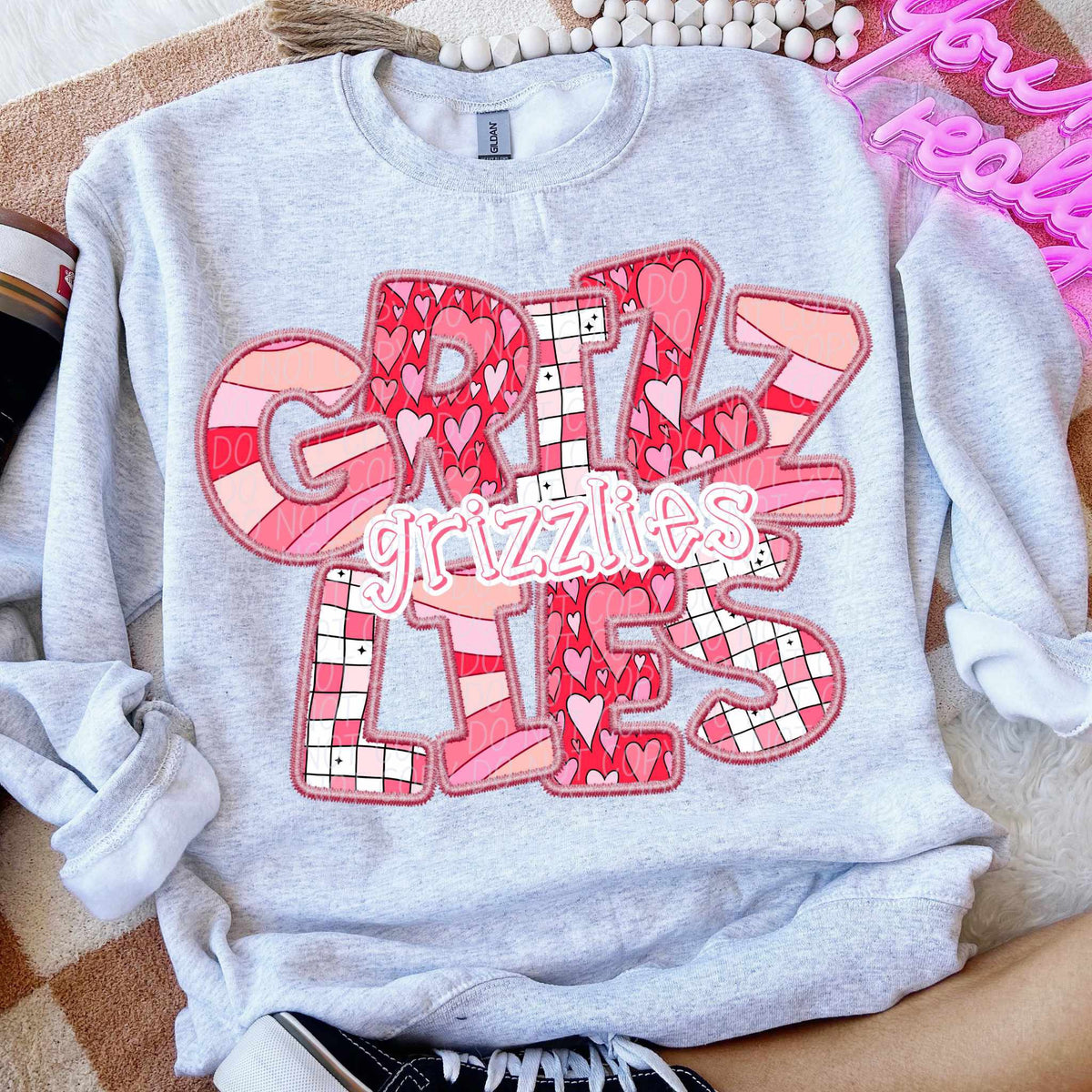 Grizzlies pink groovy (CITY) 80571 DTF transfer