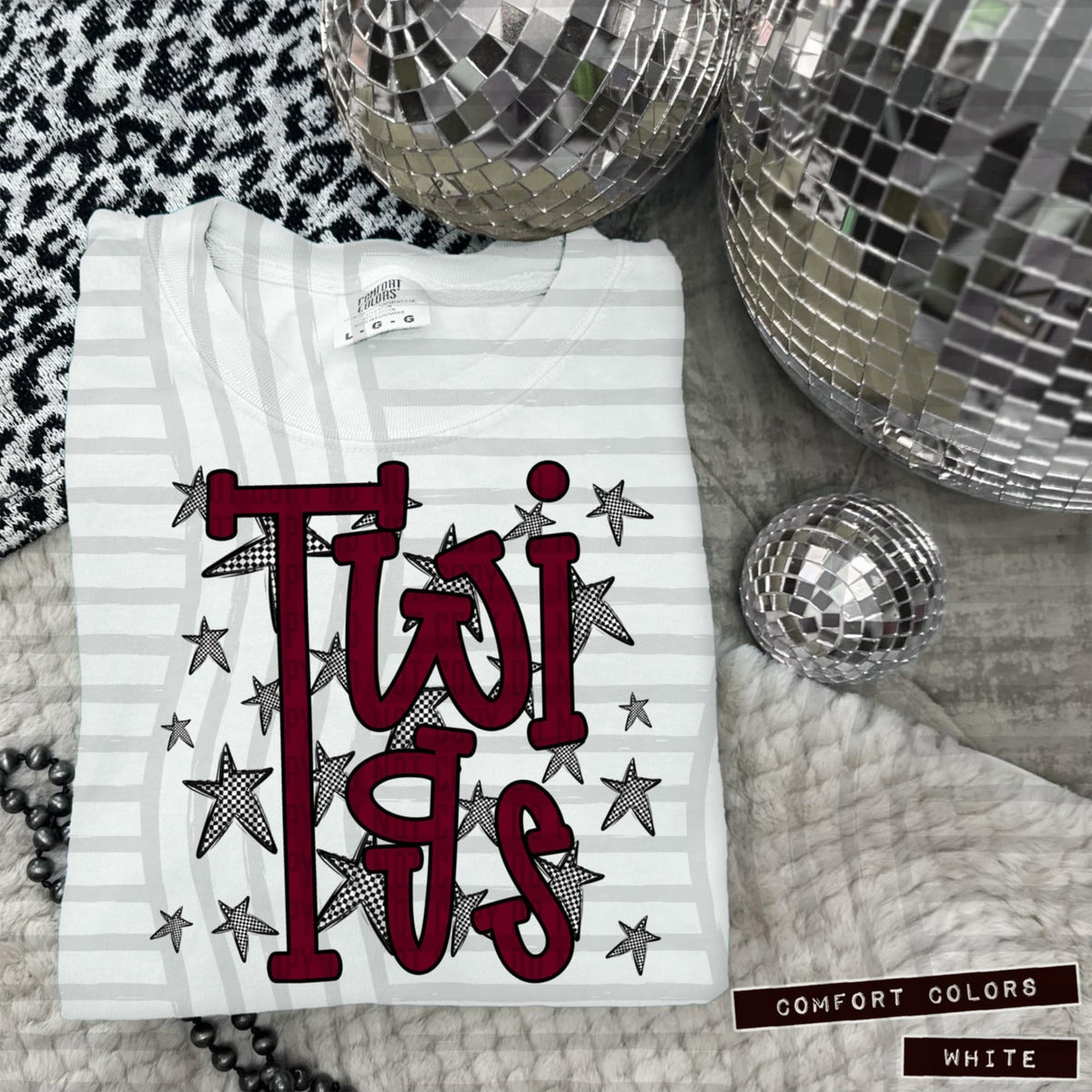 Maroon Staggered Mascots (Caplinger)