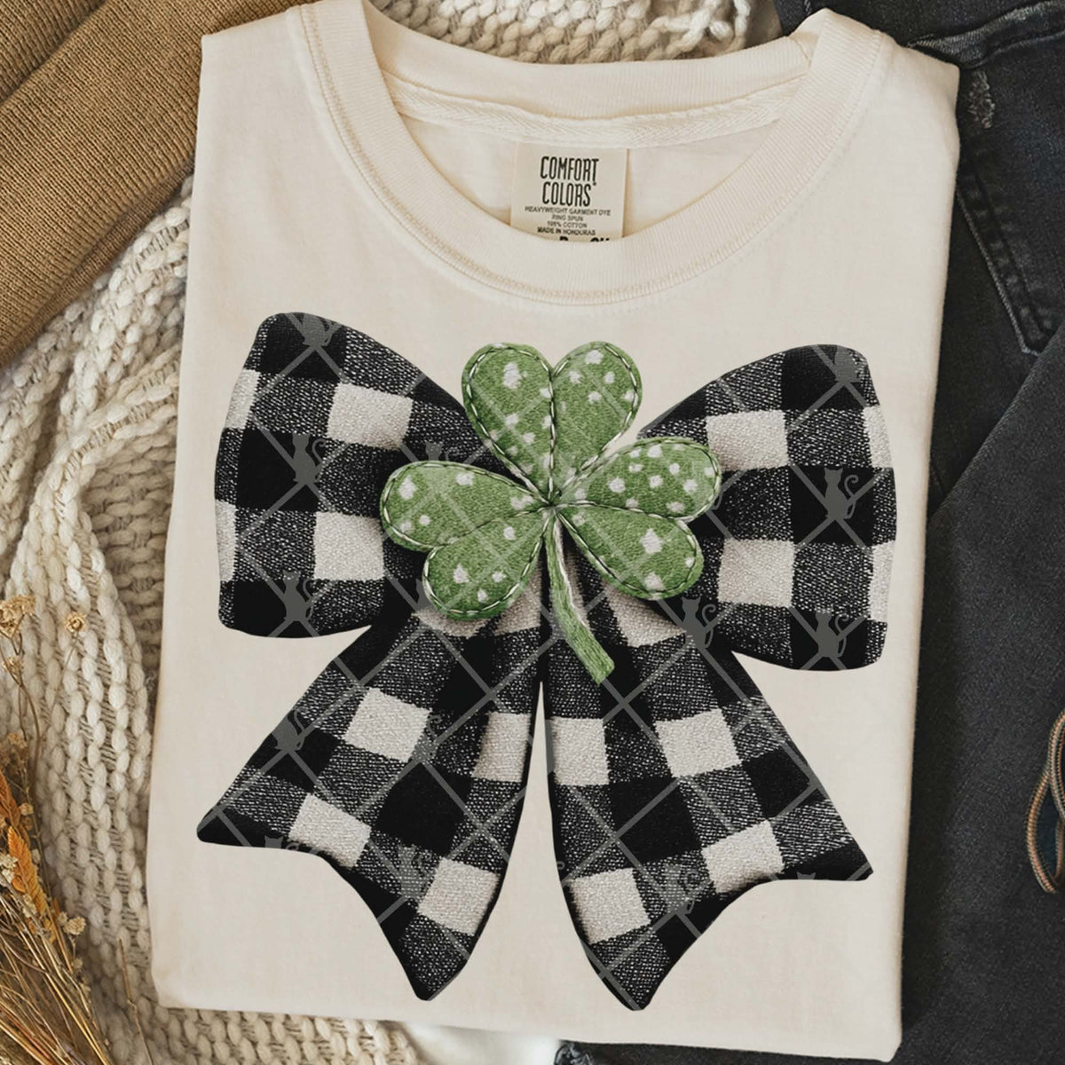 Clover Plaid Bow (TTD) DTF transfer