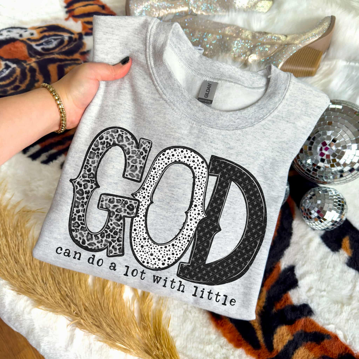 God can do a lot with a little (black words) (SDD) DTF TRANSFER